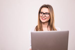 Makijaż do szkoły – o czym musisz pamiętać?